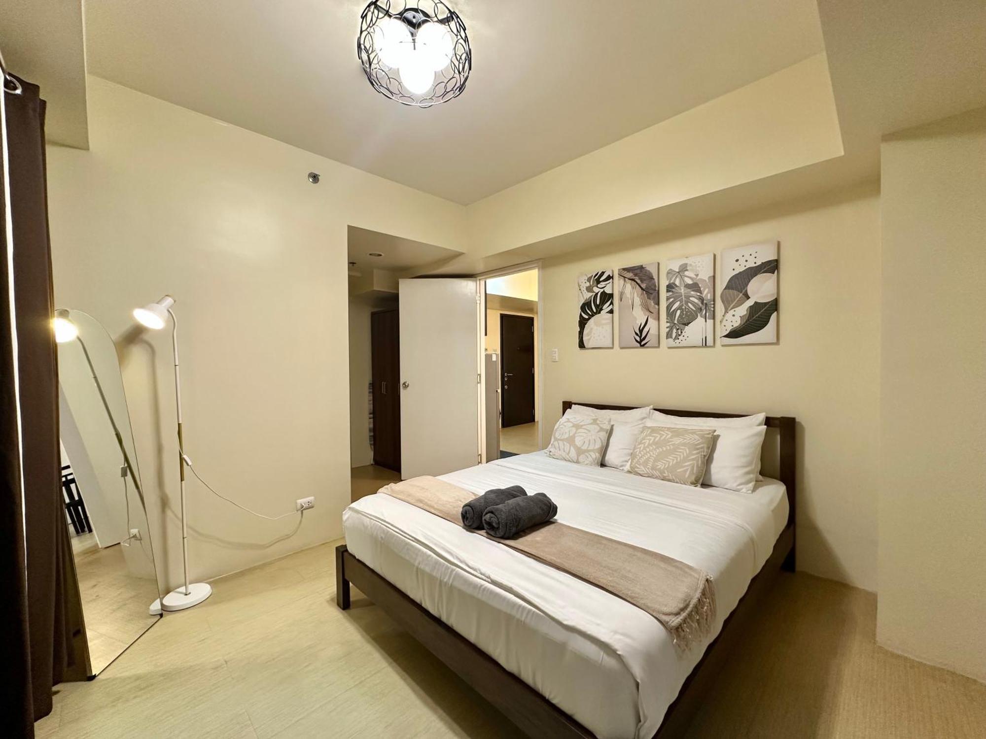 2-Bedroom Condo Unit With Balcony At Centrio Tower Beside Ayala Centrio Mall Downtown Cdo Cagayán de Oro Exterior foto