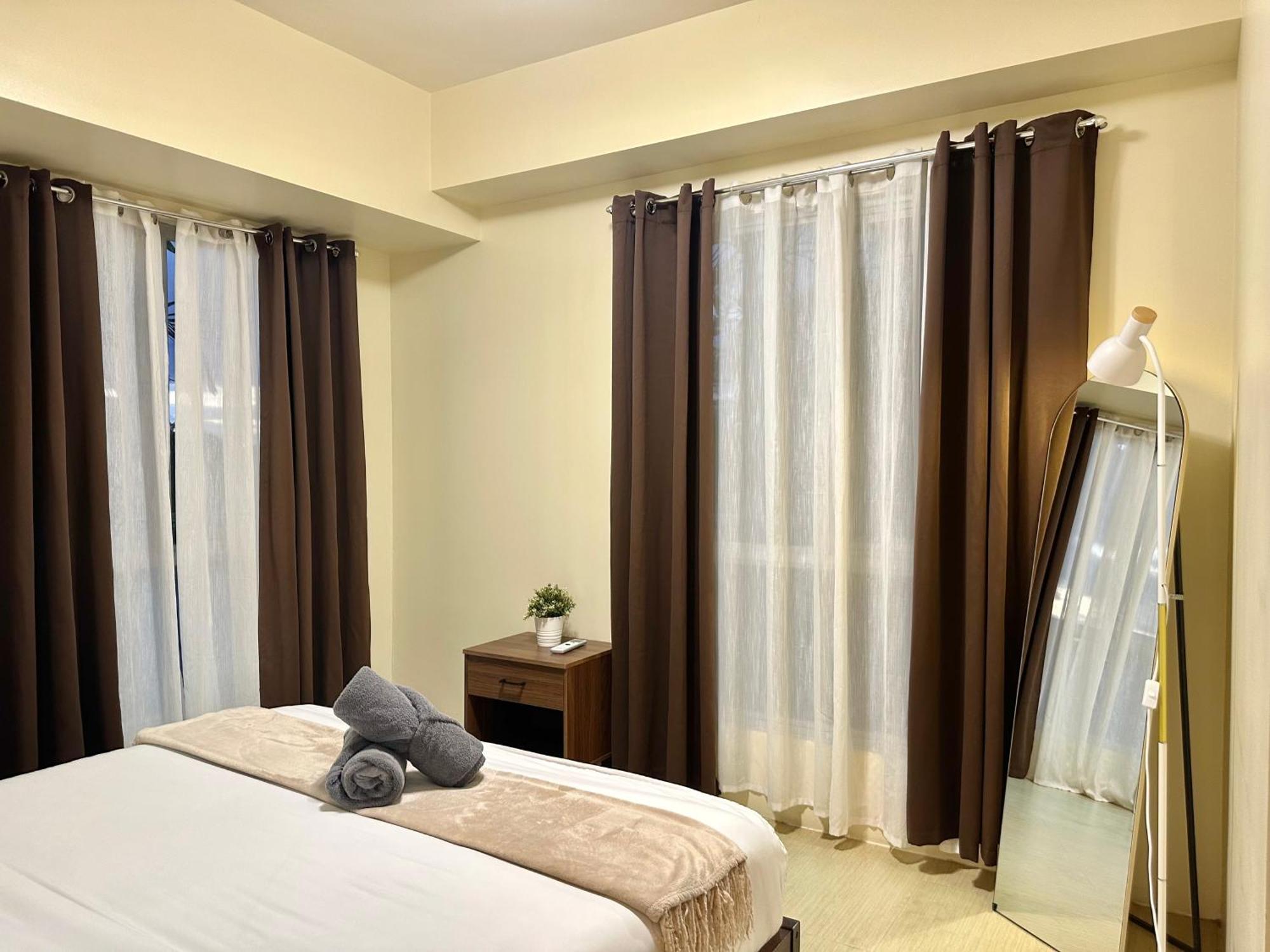 2-Bedroom Condo Unit With Balcony At Centrio Tower Beside Ayala Centrio Mall Downtown Cdo Cagayán de Oro Exterior foto