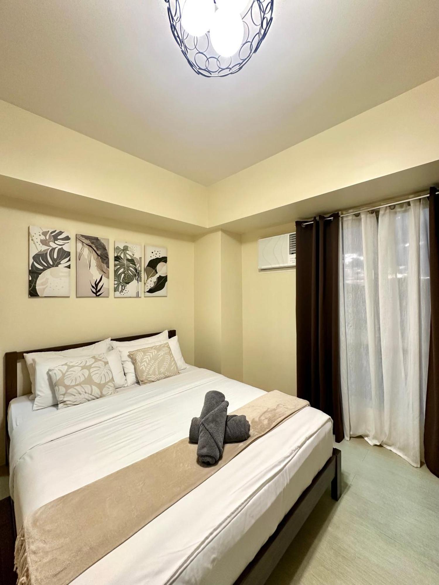2-Bedroom Condo Unit With Balcony At Centrio Tower Beside Ayala Centrio Mall Downtown Cdo Cagayán de Oro Exterior foto